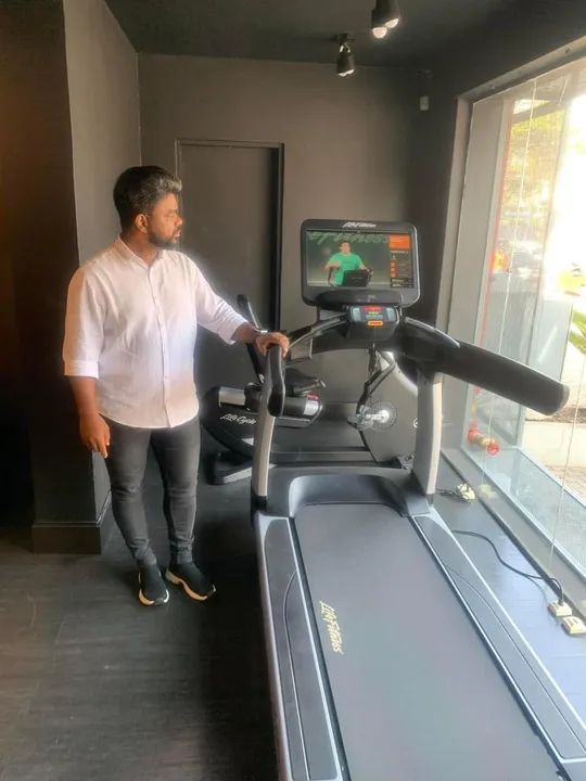 Life fitness vendas de novos e semi novas weberson consultoria  - Foto 3