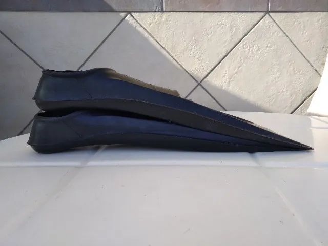 Nadadeira/pé De Pato Cobra Sub Rondine 37/38 23cm Calçadeira - Foto 4