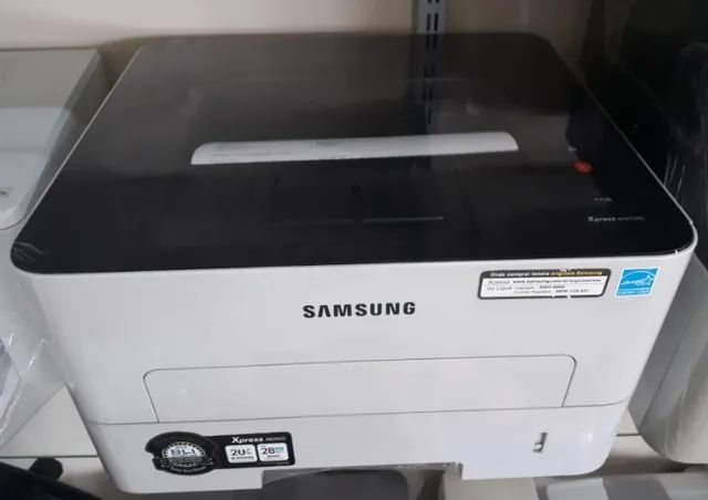 Impressora laser Samsung com rede e USB econômica 