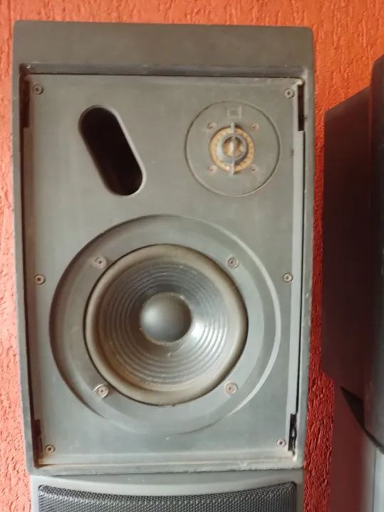 Caixas de Som JBL Usadas - Foto 3
