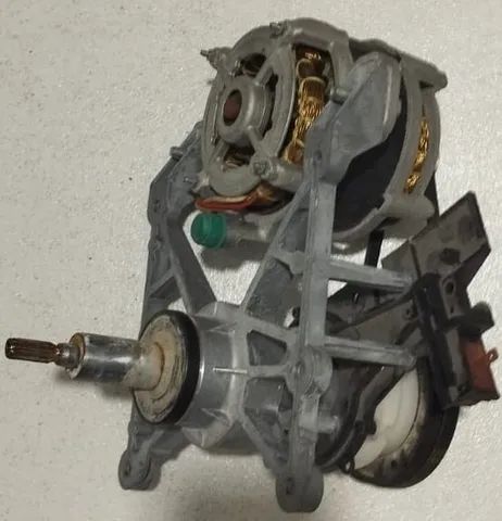 Motor de maquina de lavar electrolux usado funcionando 100% - Foto 3
