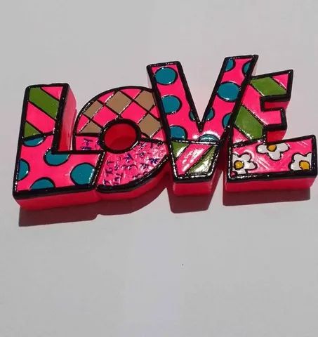 Placa Love em gesso