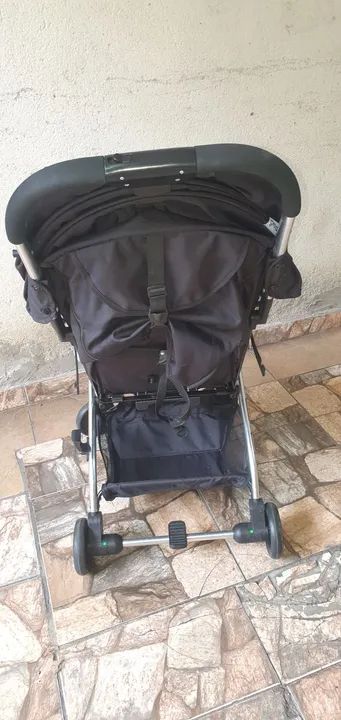 Carrinho de Bebê - Burigotto zap- Usado +brinde cadeira de  alimentação - Foto 5