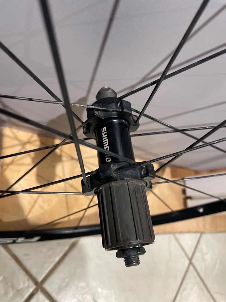 Rodas Shimano RS11 - Foto 3