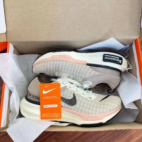 Tênis Nike Zoom Invincible Run - Novo na Caixa