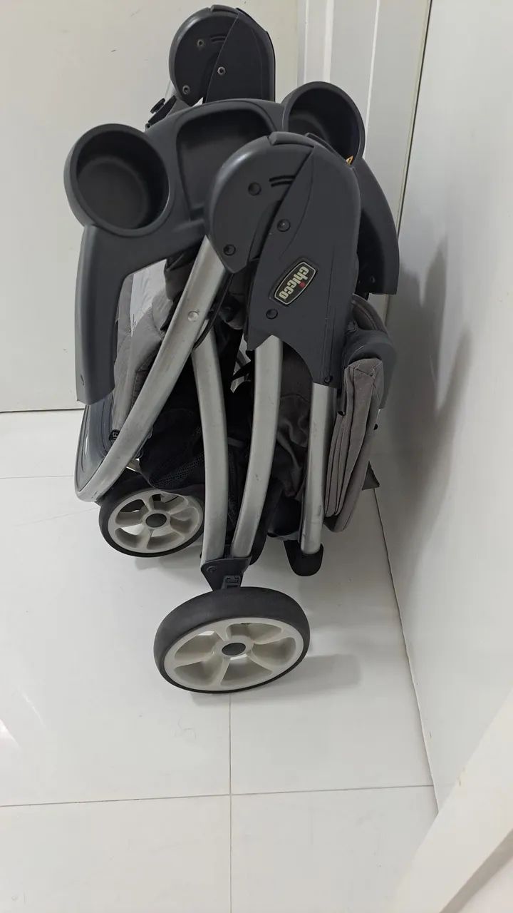Carrinho de bebê Chicco Viaro  - Foto 3