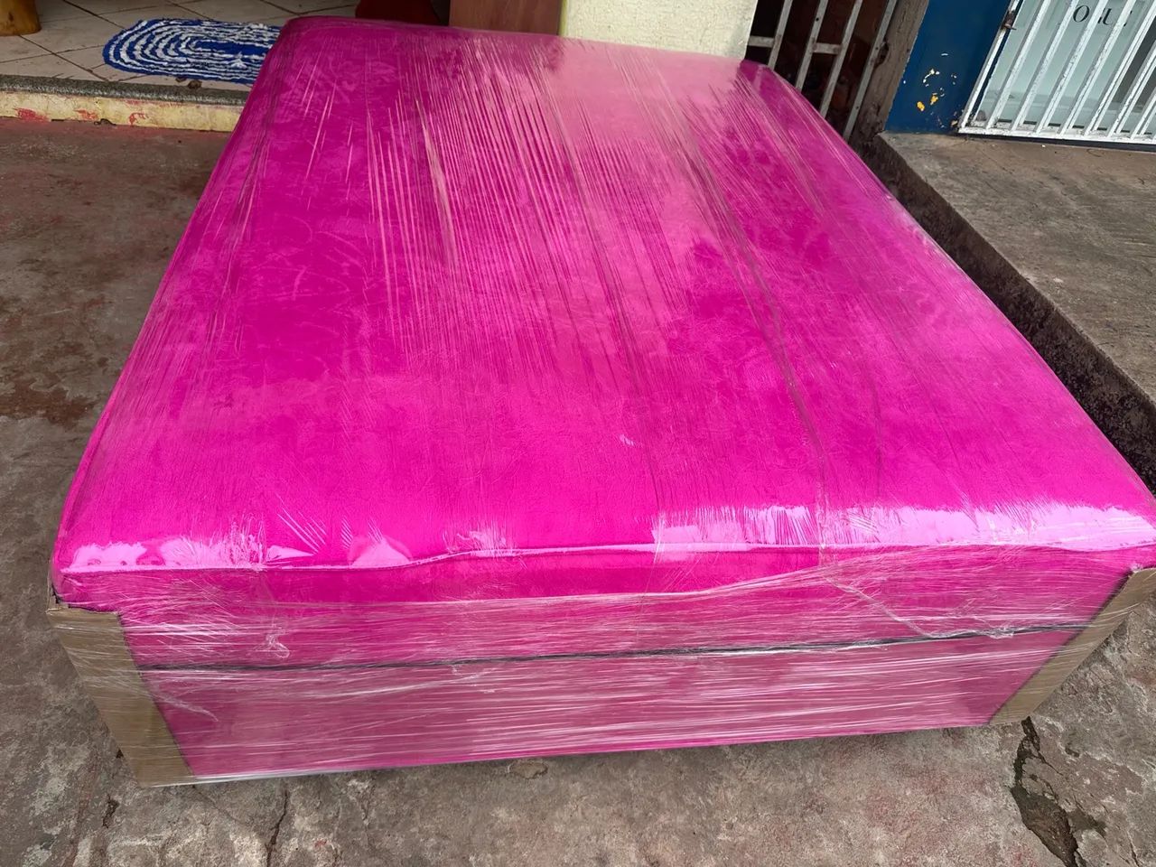 Cama Box Casal  mola 