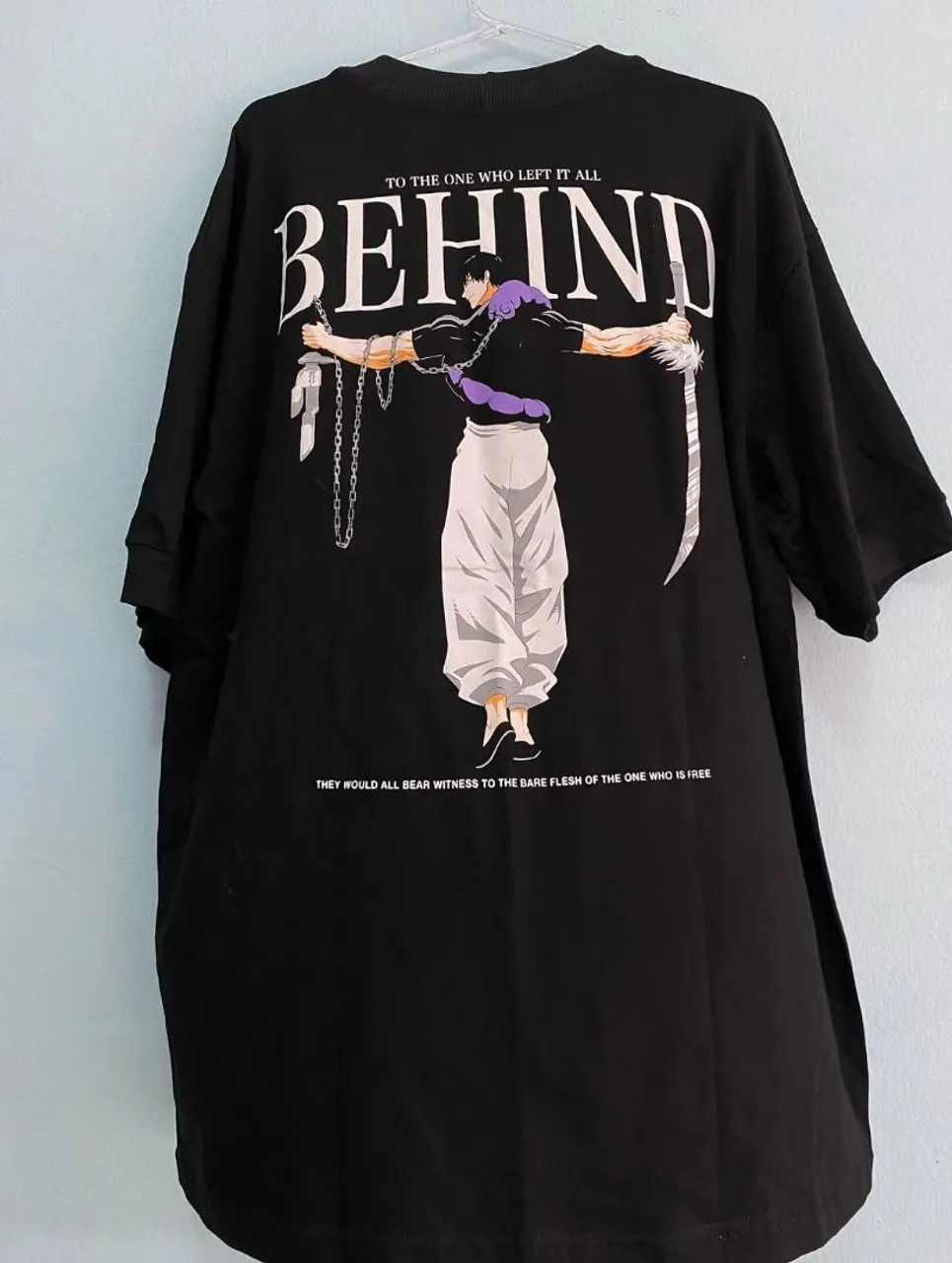 Camiseta Behind Toji