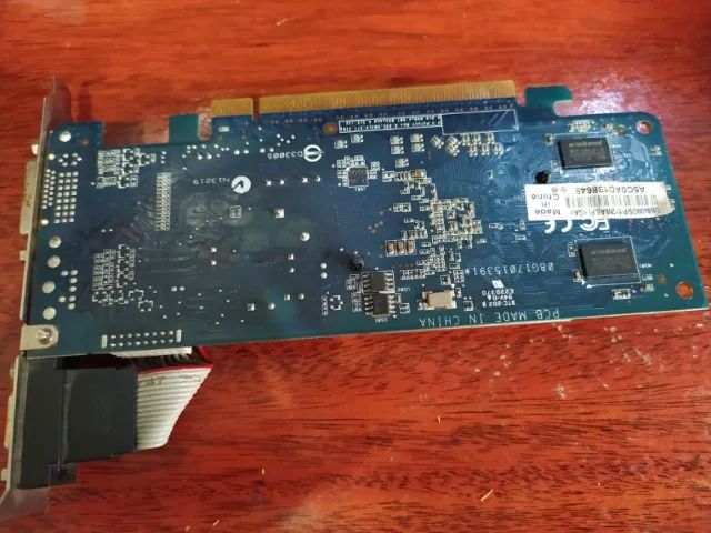Placa de vídeo 8400gs - Foto 3