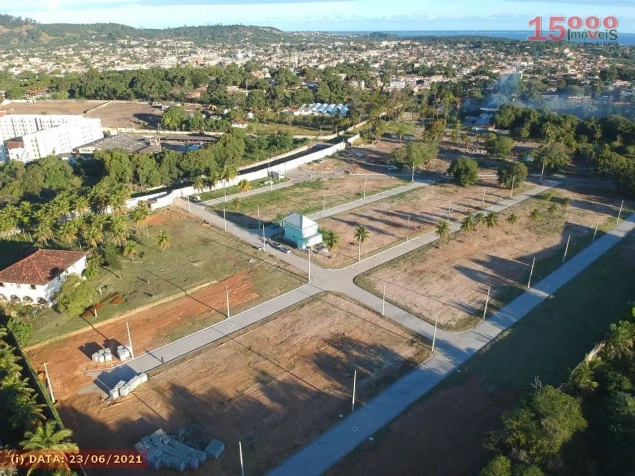 Terreno 126m2 em Guaratiba com Condomínio fechado