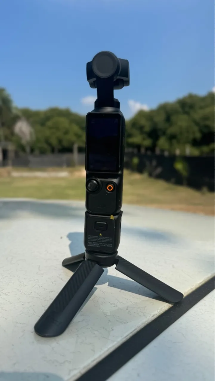 DJI Osmo Pocket com Tripé - Filmadora Compacta