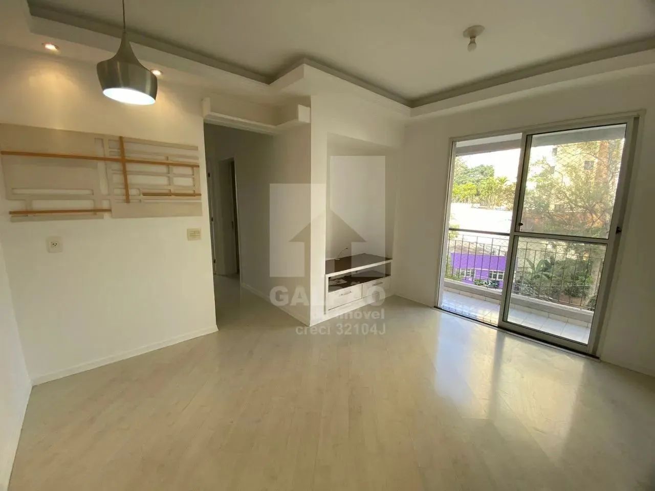 Apartamento para Locação com 2 dormitórios, 1 suíte e 1 vaga na Região do Morumbi
