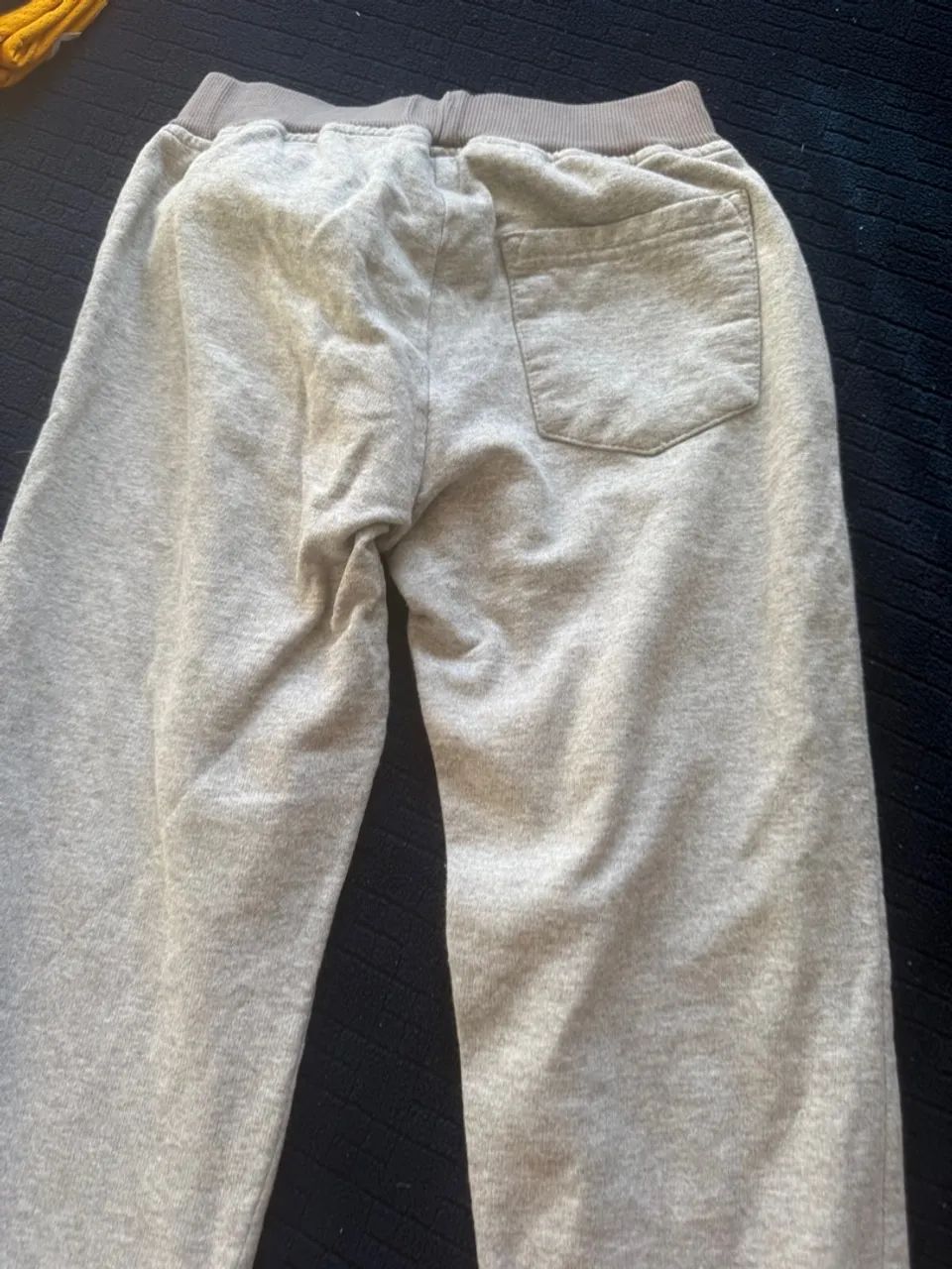 Calça de Moletom Cinza - alfabeto - Foto 5