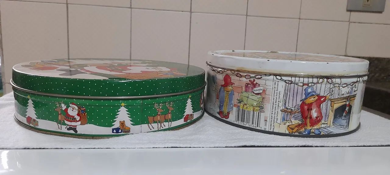 Latas natalinas em bom estado  - Foto 3