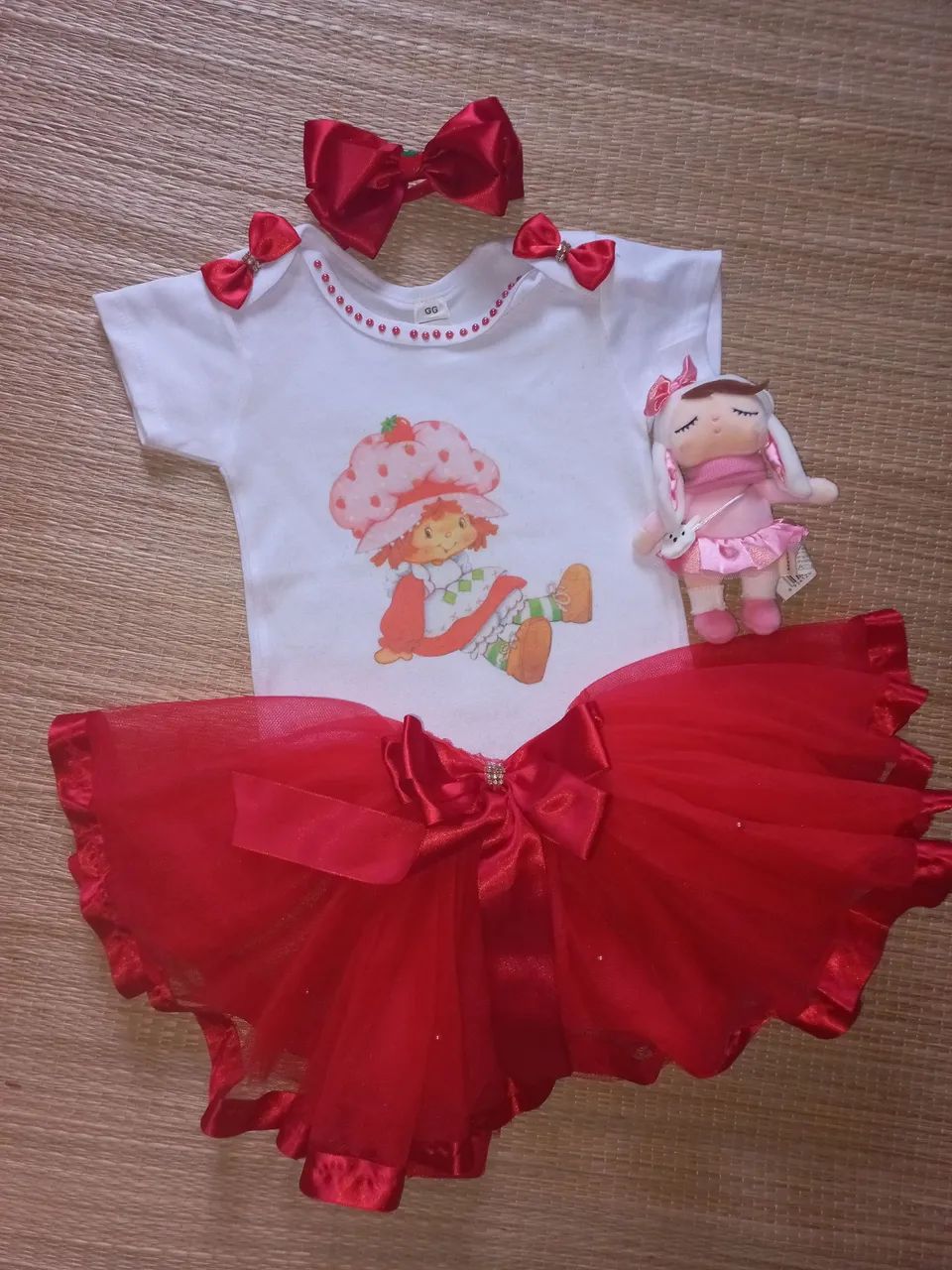 Roupa Tematica Moranguinho Vintage - Foto 2