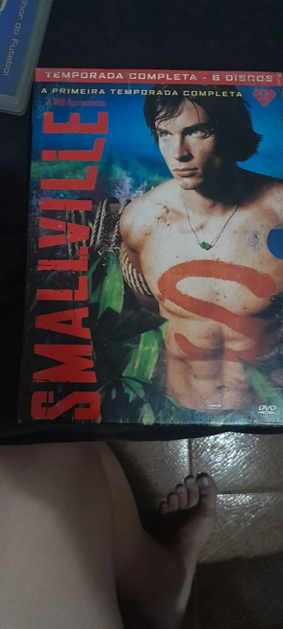 Smallville - Primeira Temporada Completa - 6 Discos - DVD