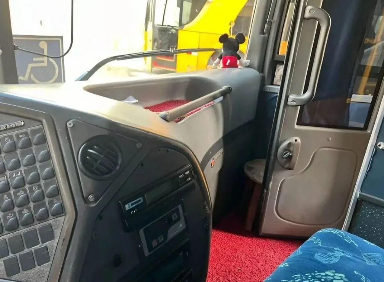 Ônibus G6 LD Marcopolo Paradiso 1550 (Scania K380) Ano 2008 - Foto 10