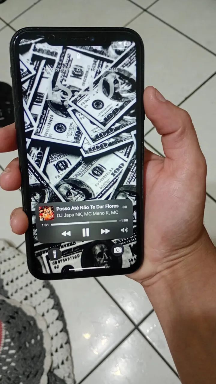 IPHONE XR64315886416643124