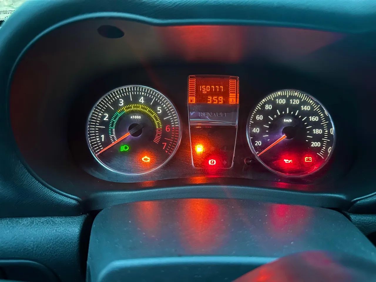 CARRO RENAULT CLIO -2015 - Foto 2