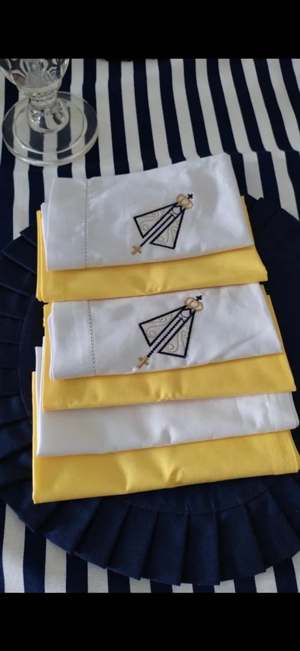 Guardanapos para mesa posta