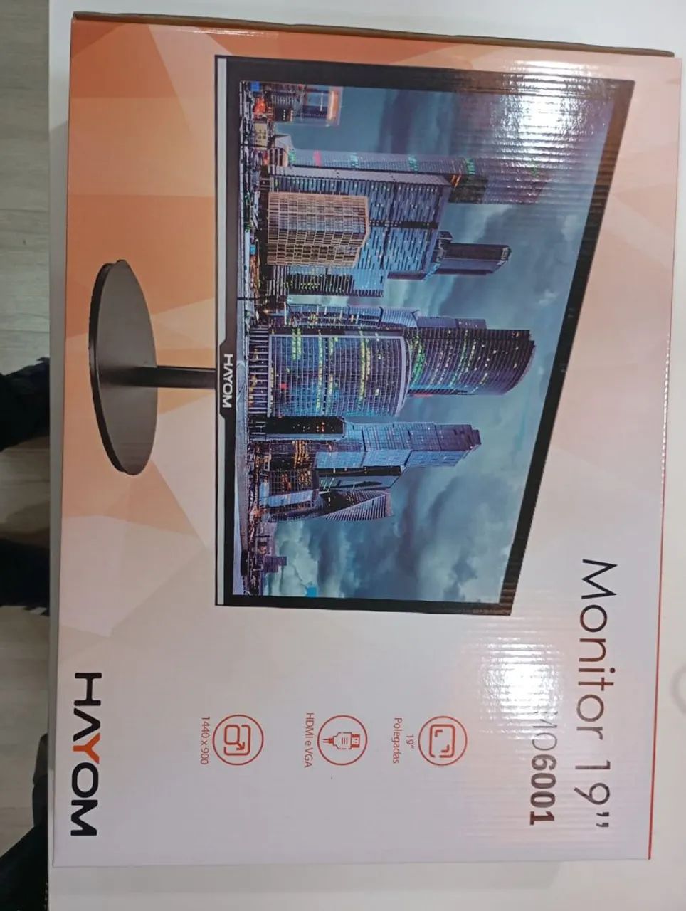 Monitor 19" Hayom - Modelo 106001