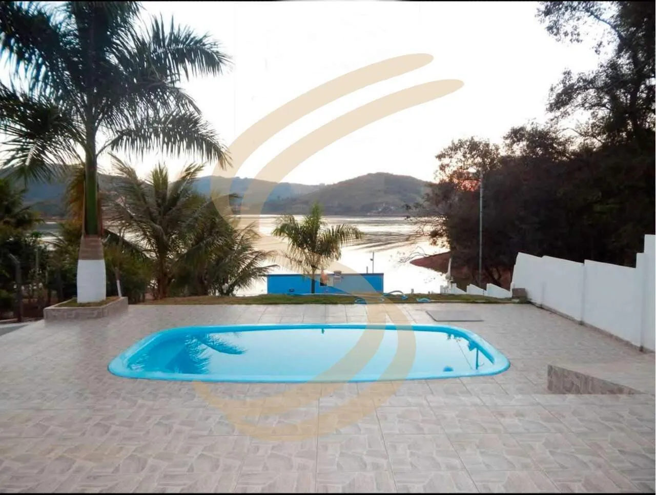 Casa à venda, 4 quartos, 1 suíte, 4 vagas, Represa - Caconde/SP