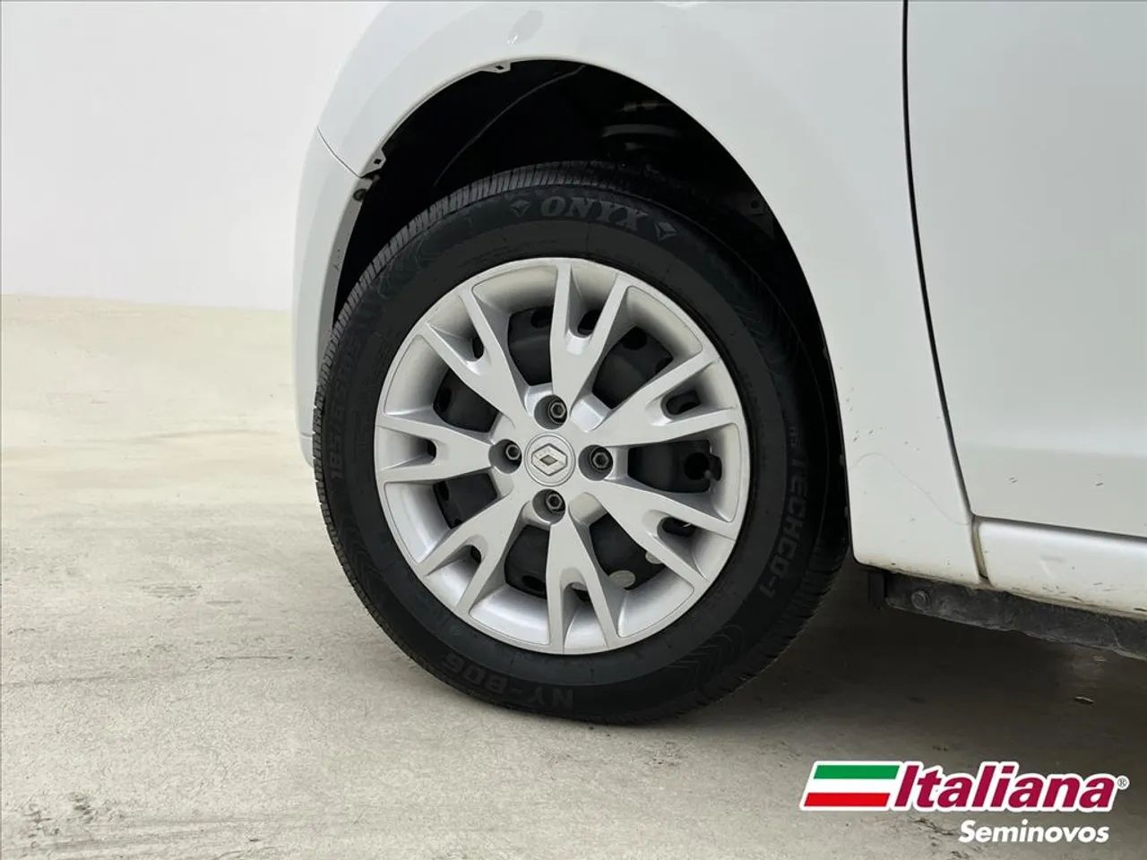 RENAULT LOGAN 1.0 12V SCE FLEX ZEN MANUAL - Foto 5