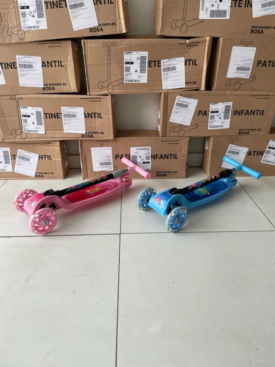 Patins Infantil 3 Rodas com LED - Rosa e Azul