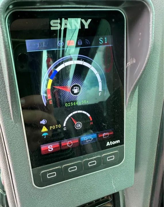 Escavadeira Sany 75 ano 2020 (repasse) - Foto 6