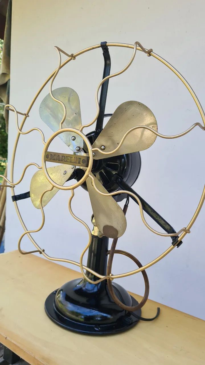 Ventilador de Mesa Antigo Marelli - Foto 3