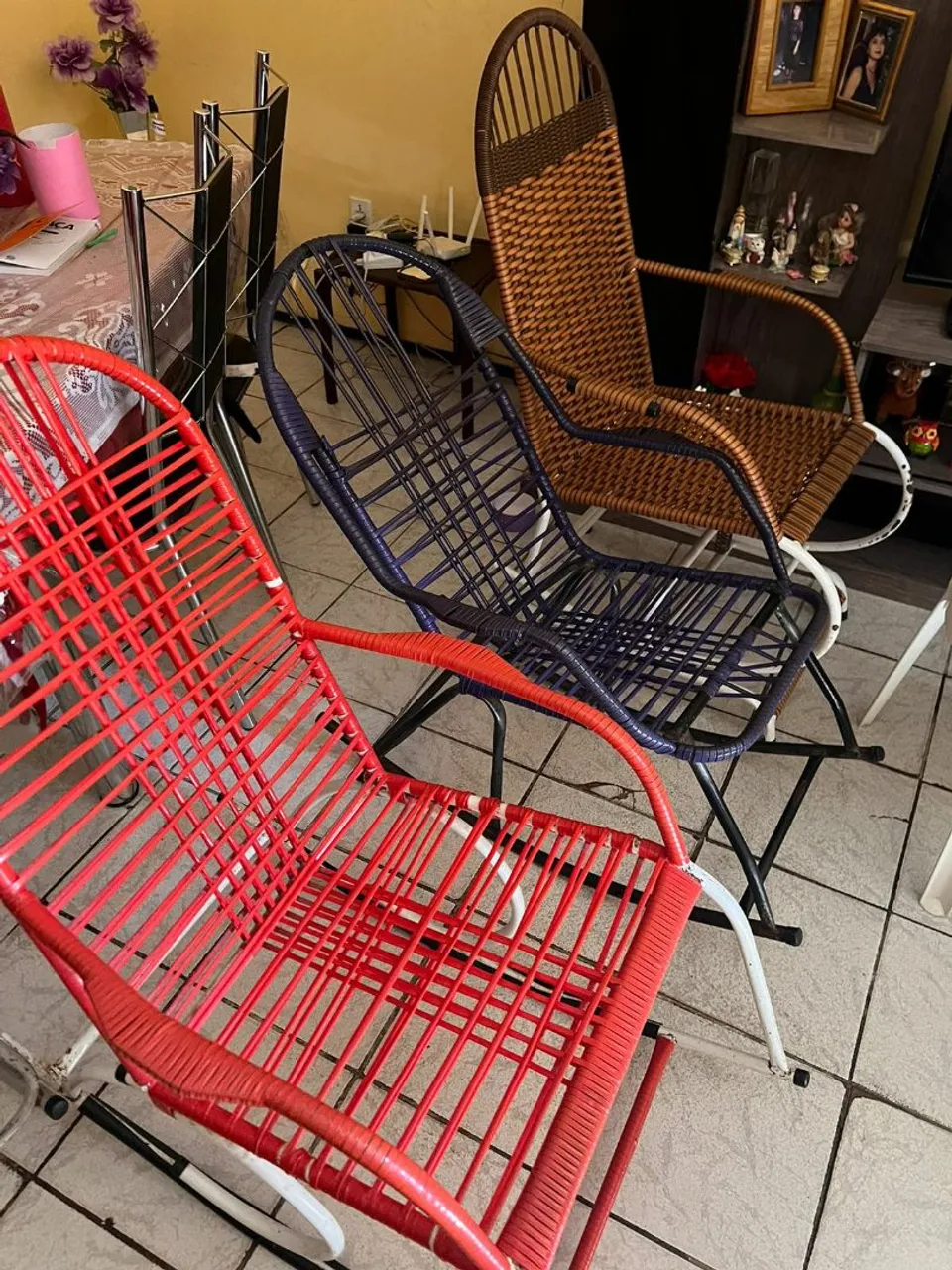 Cadeiras de Balanço vendo unidades