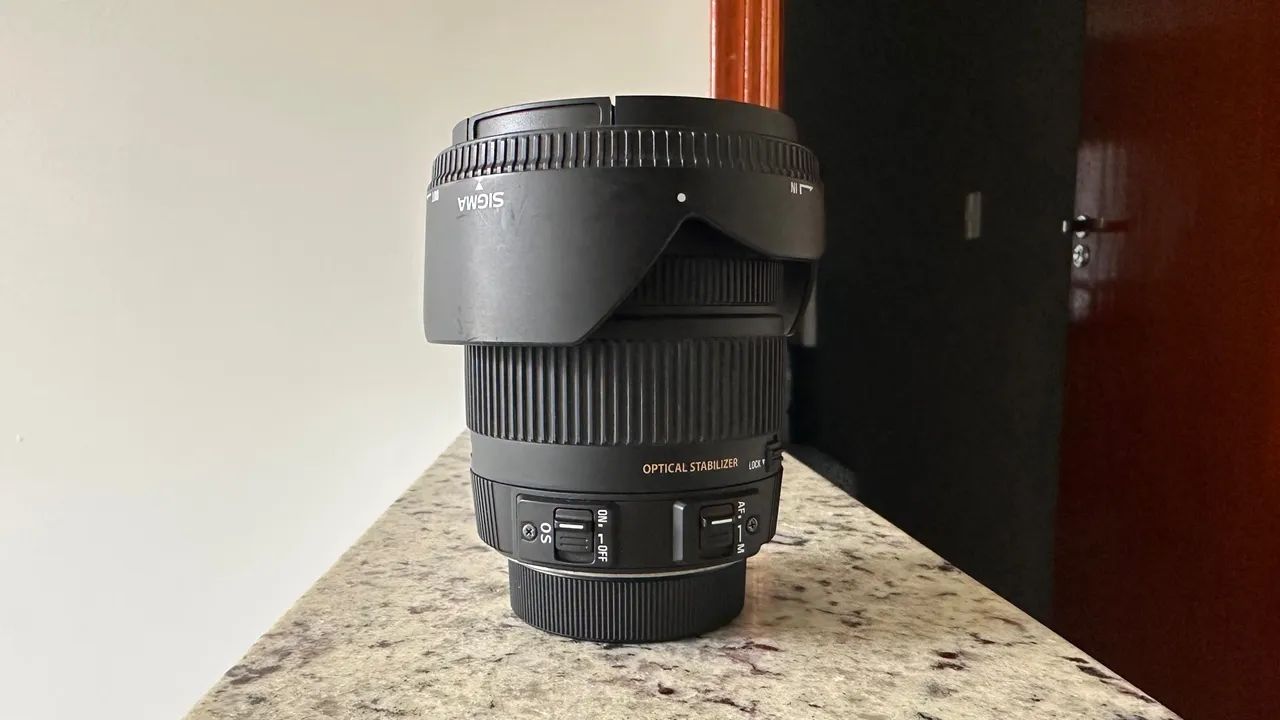 Lente Sigma 17-50mm f/2.8-4 Ex Dc OS para Câmeras DSLR Nikon