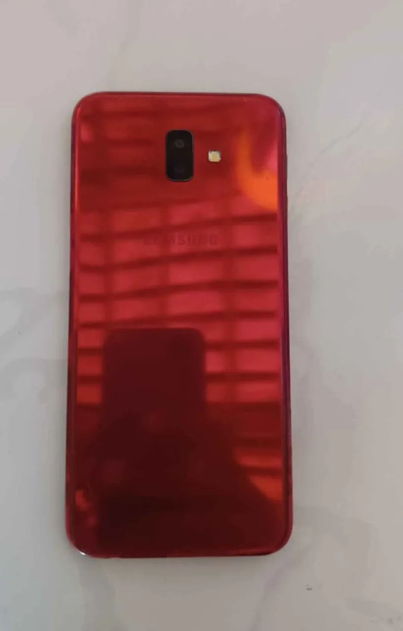 Samsung Galaxy J6+