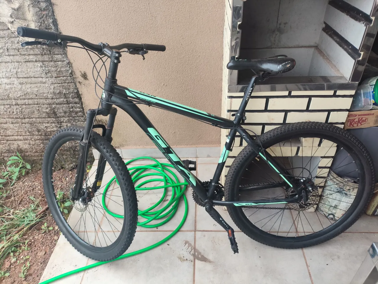 Bicicleta GTA Aro 29 semi nova