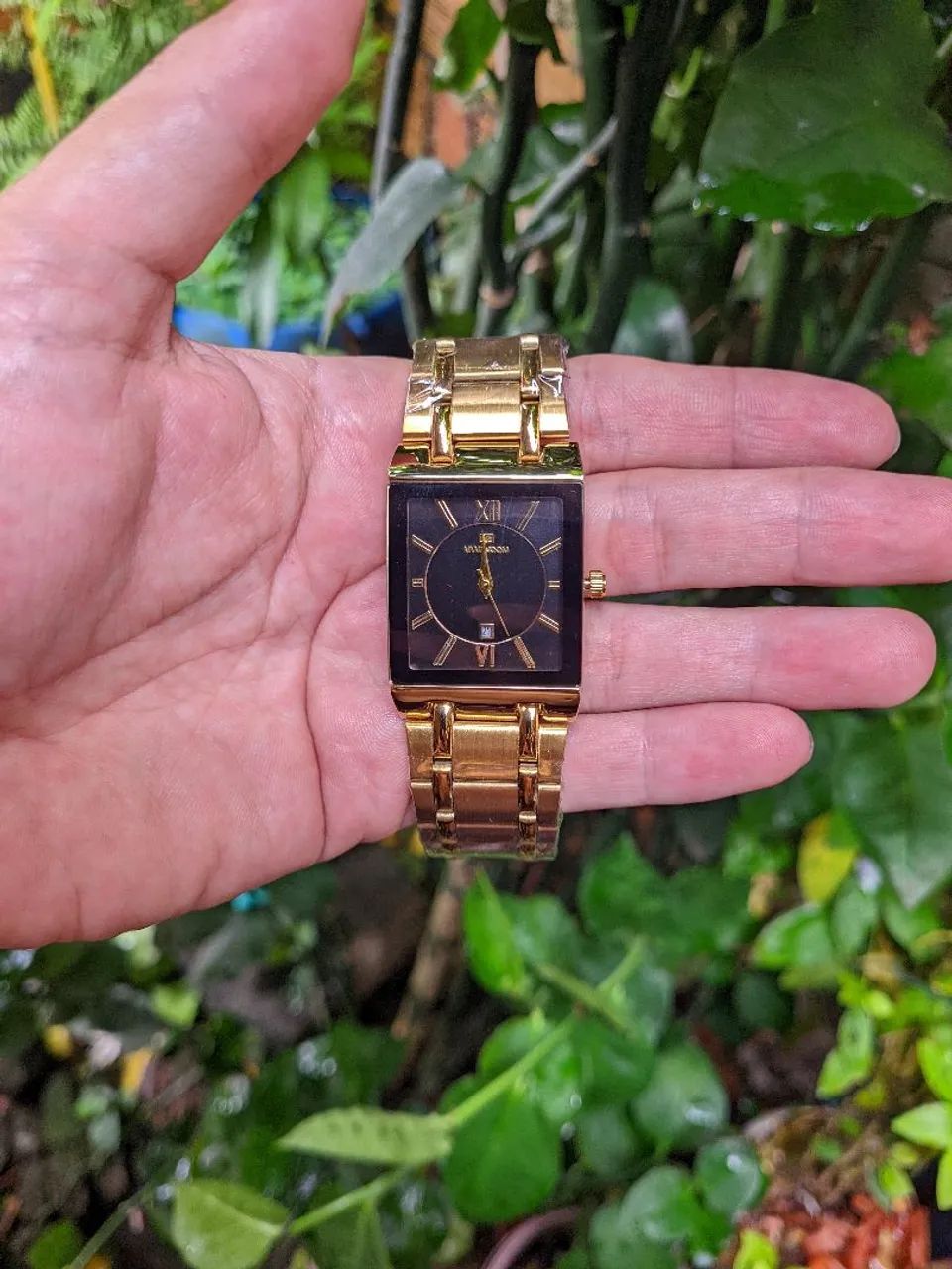 Relógio dourado a prova d'água  - Foto 4