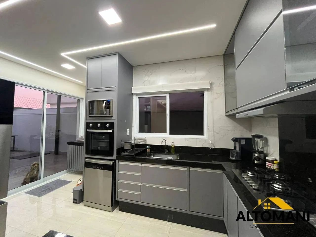 Casa com 3 Dormitórios 1 Suite - Cond.Olivio Franceschini