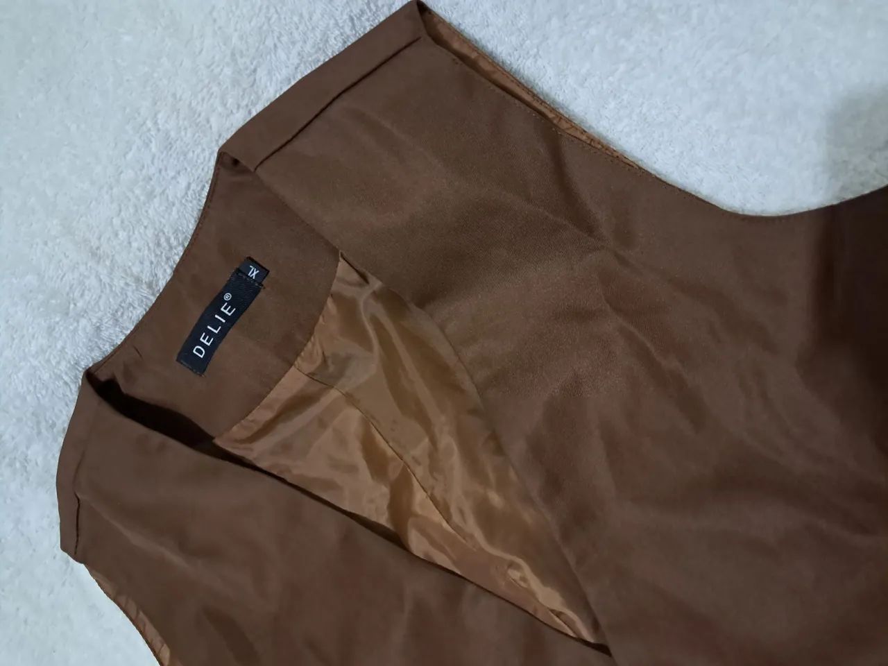 Colete Feminino Marrom Elegante - Delie - Foto 3