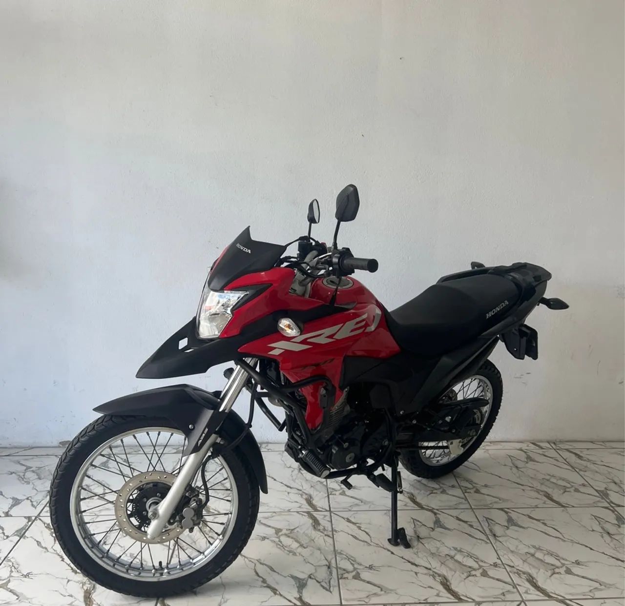Honda xre 190 ano 2023/2024 extra .aceitamos cartão e financiamento bancário  - Foto 3