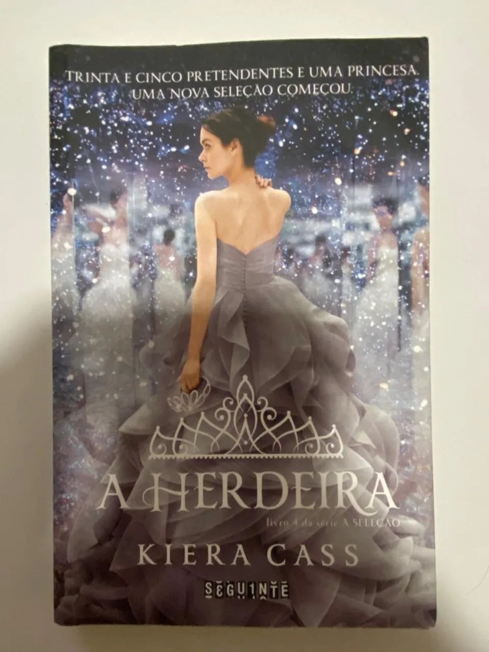 A Escolha - Livro 3 da Série A Seleção - Foto 4
