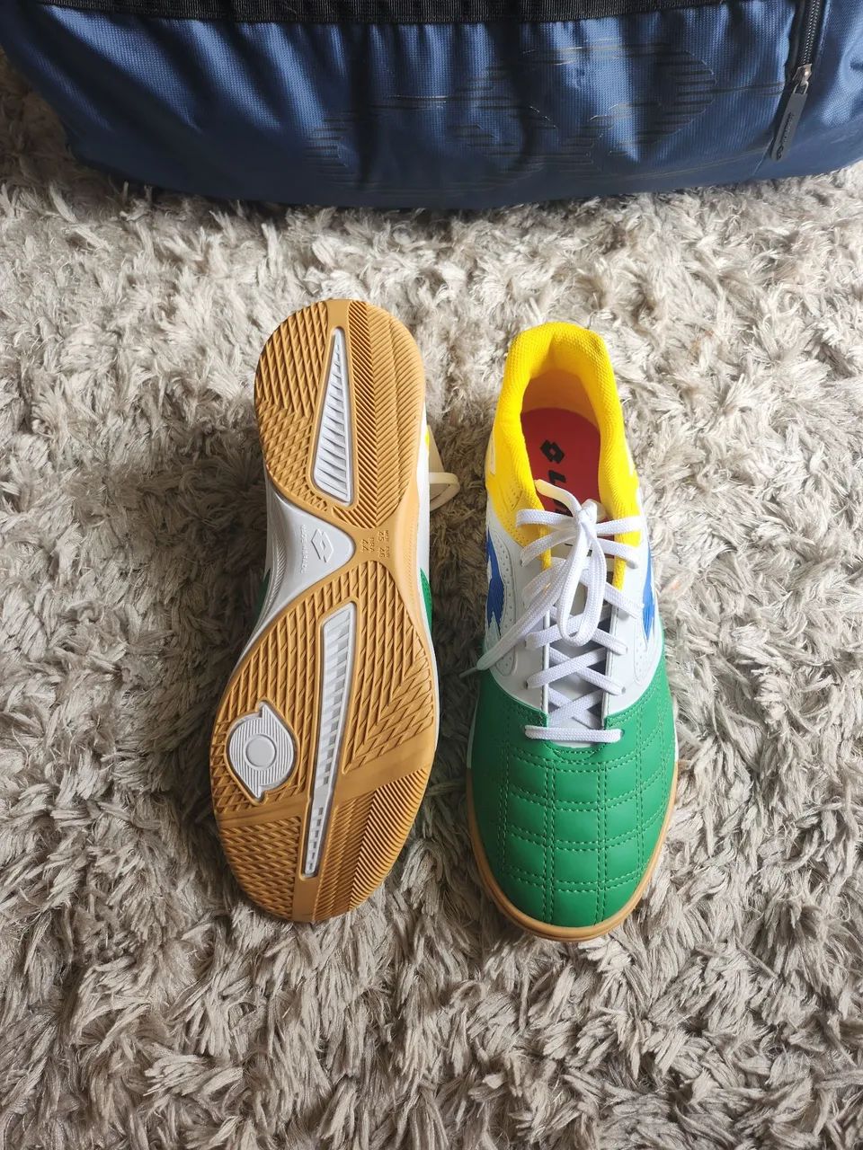 TAMANHO 44 FUTSAL ORIGINAL LOTTO NOVA NA CAIXA
