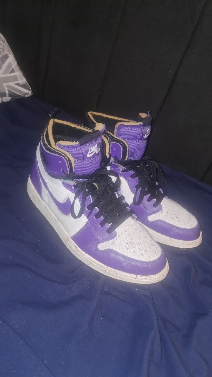 Air Jordan 1 Zoom Comfort (Tam 42)- Roxo e Branco