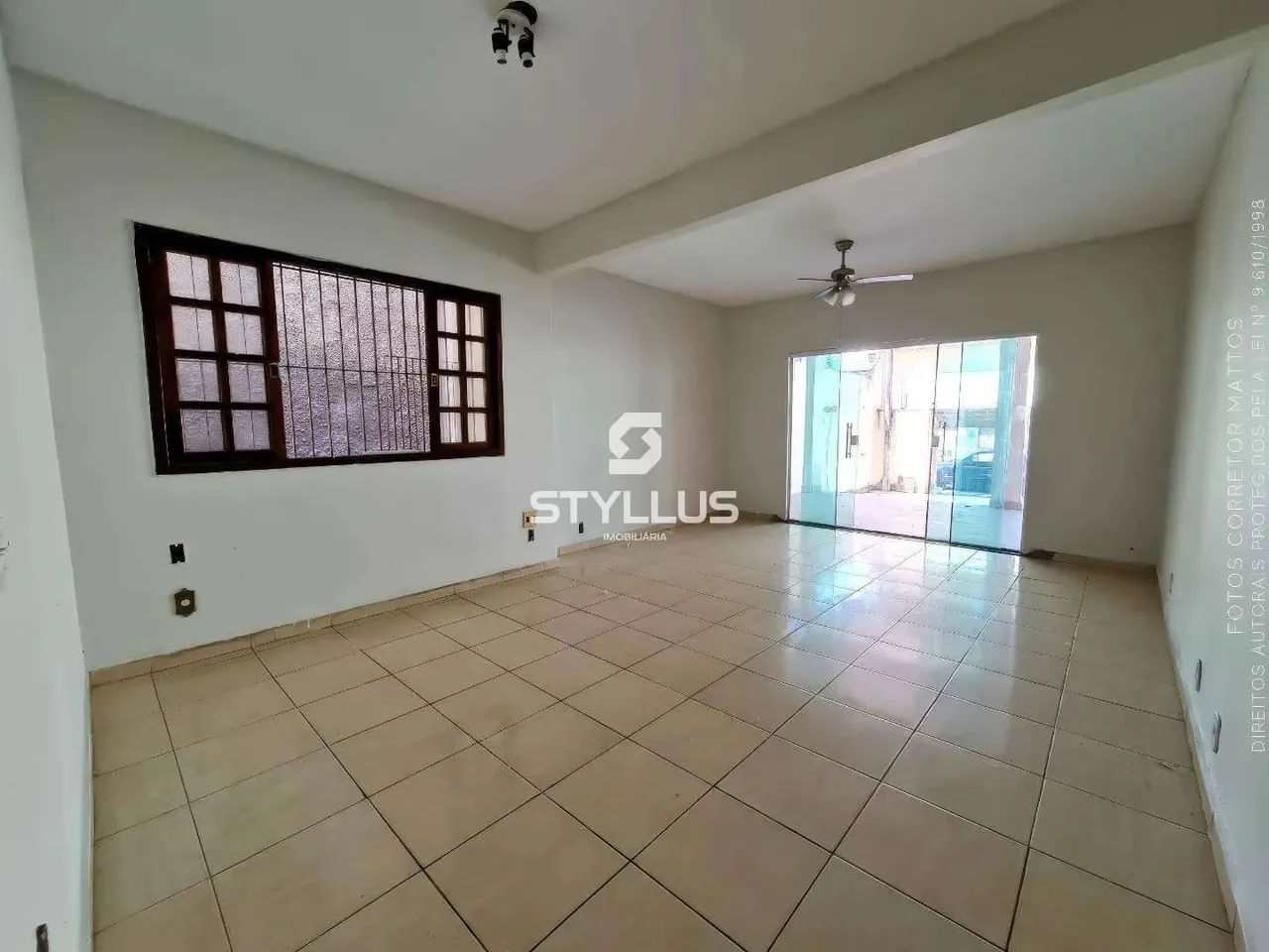 Maria da Graça | Casa 2 quartos, sendo 1 suite