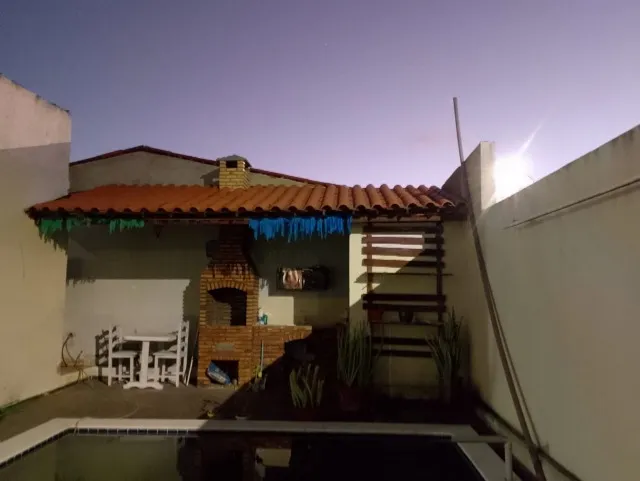 Casa com piscina em Gravatá - 400,00