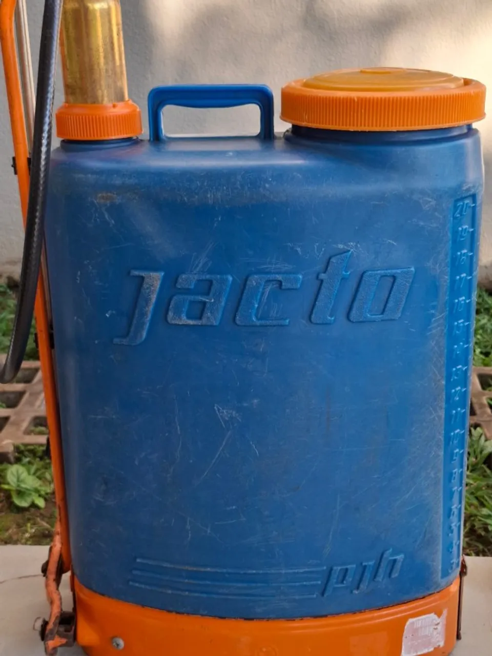 Pulverizador JACTO 20 Litros