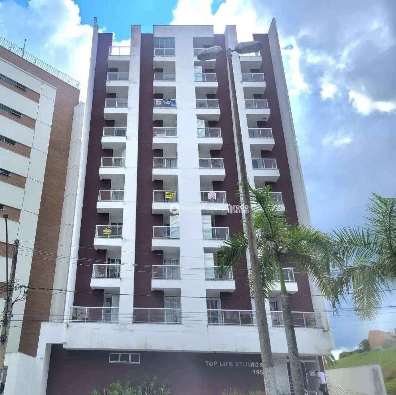 Studio com 1 quarto para alugar, 30 m² por R$ 1.763/mês - Estrela Sul - Juiz de Fora/MG