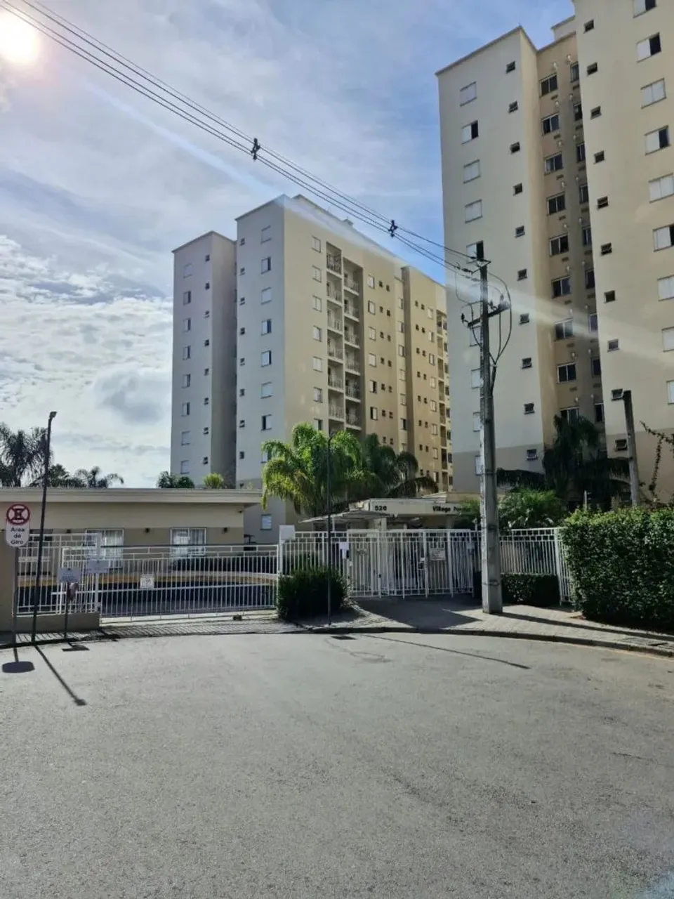 Apartamento com 2 quartos para alugar por R$ 2200.00, 54.84 m2 - TINGUI - CURITIBA/PR