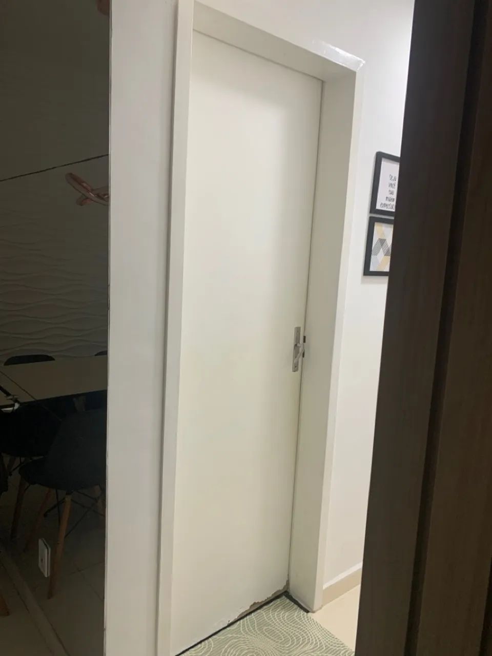 Porta mdf branca completa com o trinco  - Foto 2