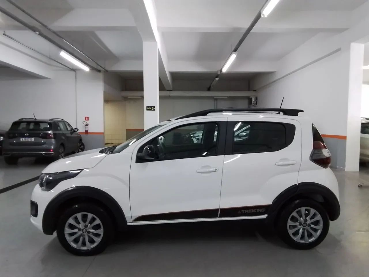 Fiat Mobi 2024 1.0 evo flex trekking manual - Foto 3