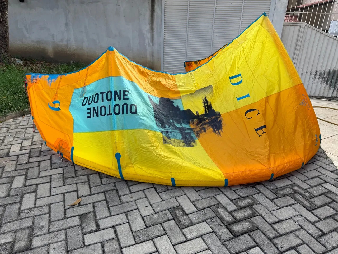 Kitesurf duotone dice 2019 9 mts. Sem barra