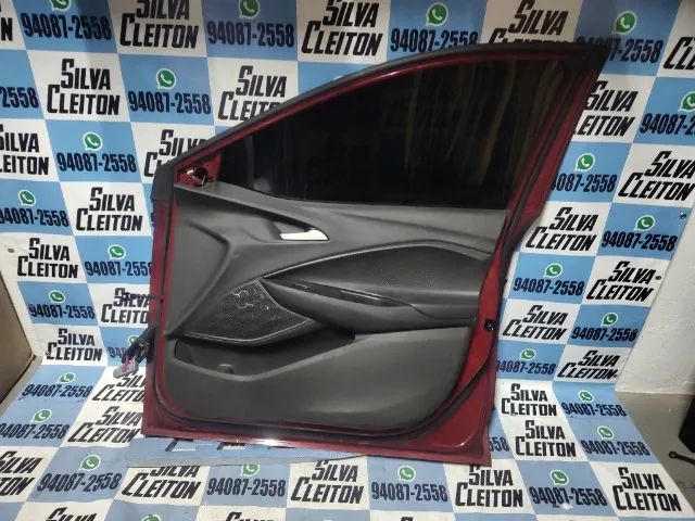 porta dianteira direita onix 2020 2021 2022 2023 2024 2025 cor vermelha  - Foto 7